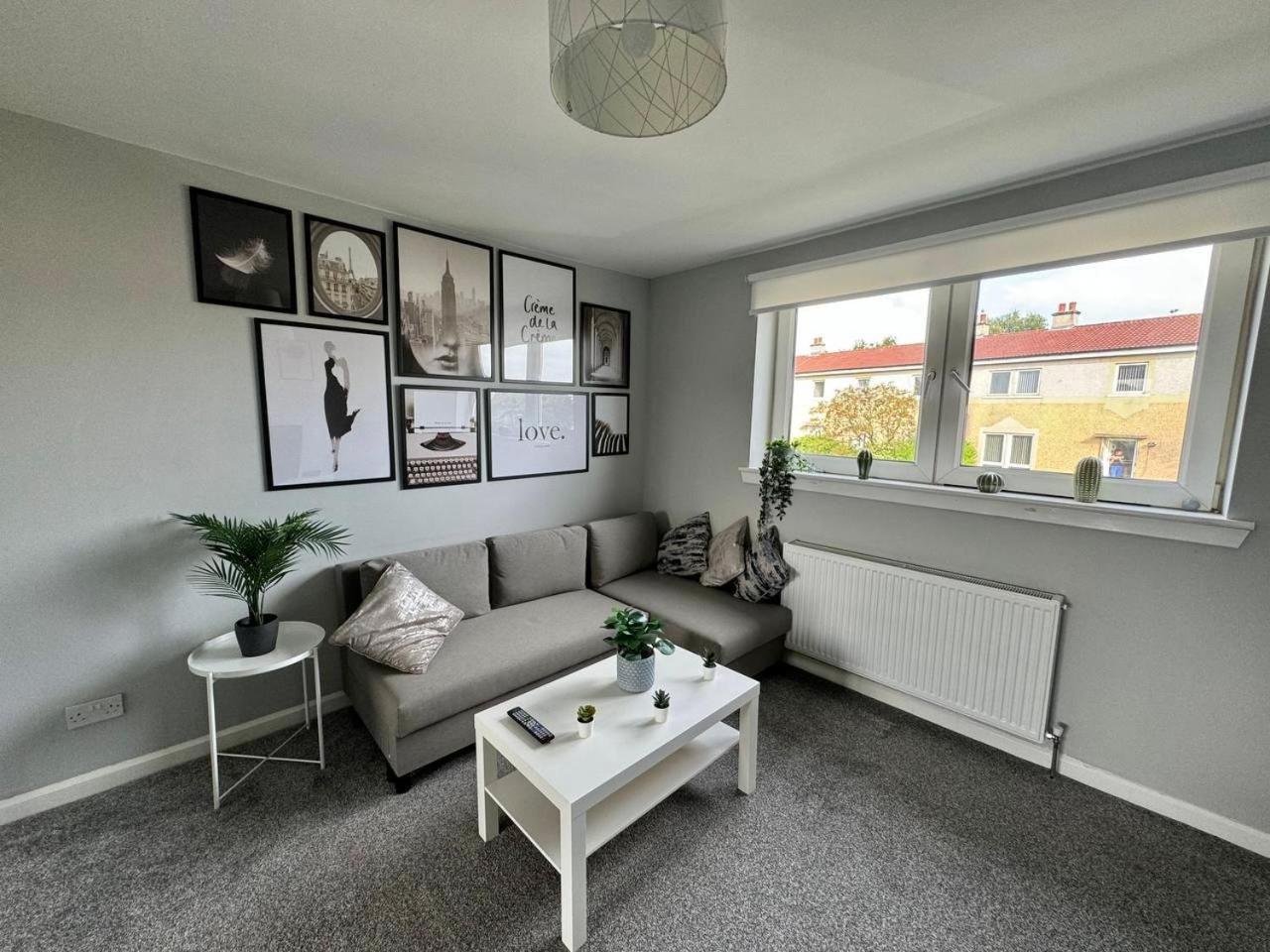 Clydebank Brand New 3Bdr Home, Glasgow Luaran gambar